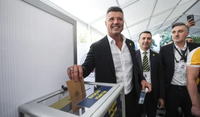 Fenerbahçe’de Sadettin Saran oyunu kullandı